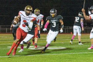 University WR trio of Jackson, Clawges, Hammack make Hawks tough to defend